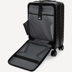 Чемодан для ручной клади JÖGEL ESSENTIAL Carry on Spinner, черный