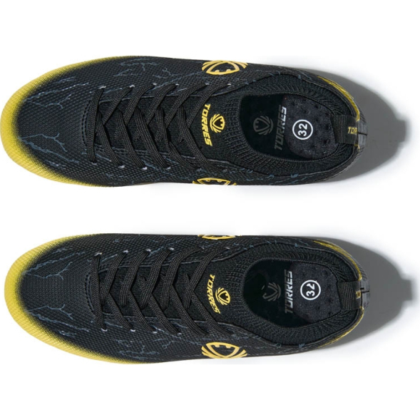 Бутсы футбольные детcкие TORRES GARRA, TS35824180-32, р.32, с носком, черный