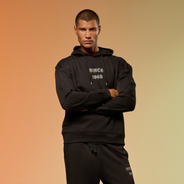 SUDADERA CON CAPUCHA MIMETIC NEGRO