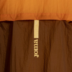 CHUBASQUERO R- TRAIL NATURE MARRÓN