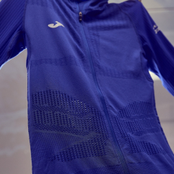 CHAQUETA CON CAPUCHA R-TRAIL NATURE AZUL