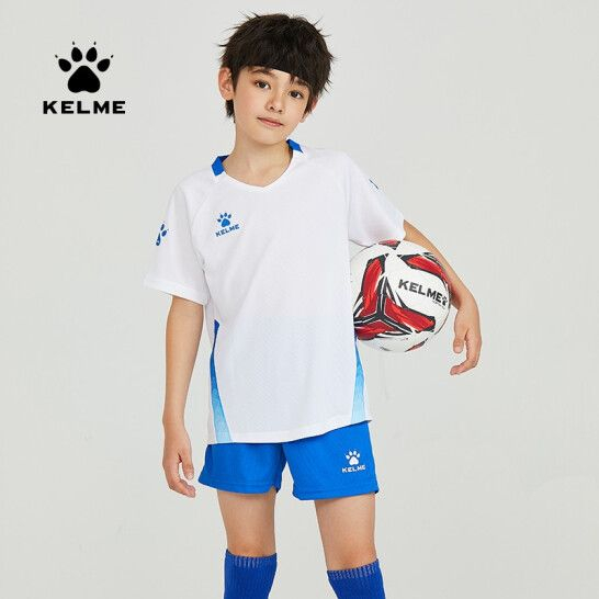 Комплект игровой формы KELME BRAVIO