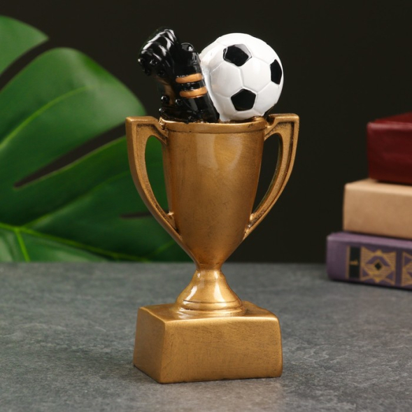 Стела &quot;Футбол: кубок&quot; 18х9х5 см