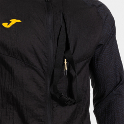 CHUBASQUERO R-TRAIL NATURE NEGRO