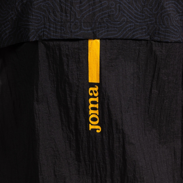 CHUBASQUERO R-TRAIL NATURE NEGRO